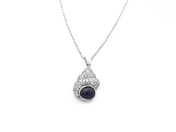 Chain with pendant in white gold with diamonds and sapphire