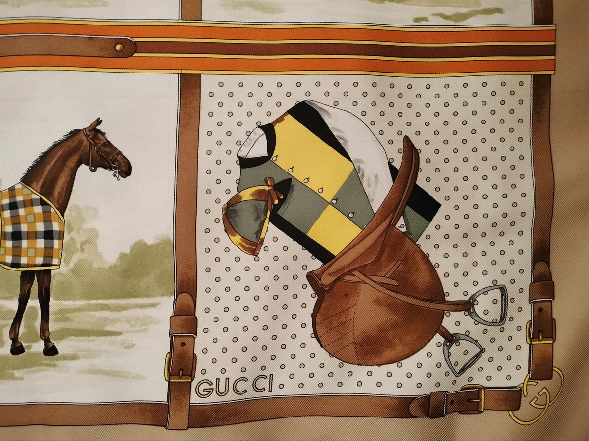 Gucci, Foulard in Seta