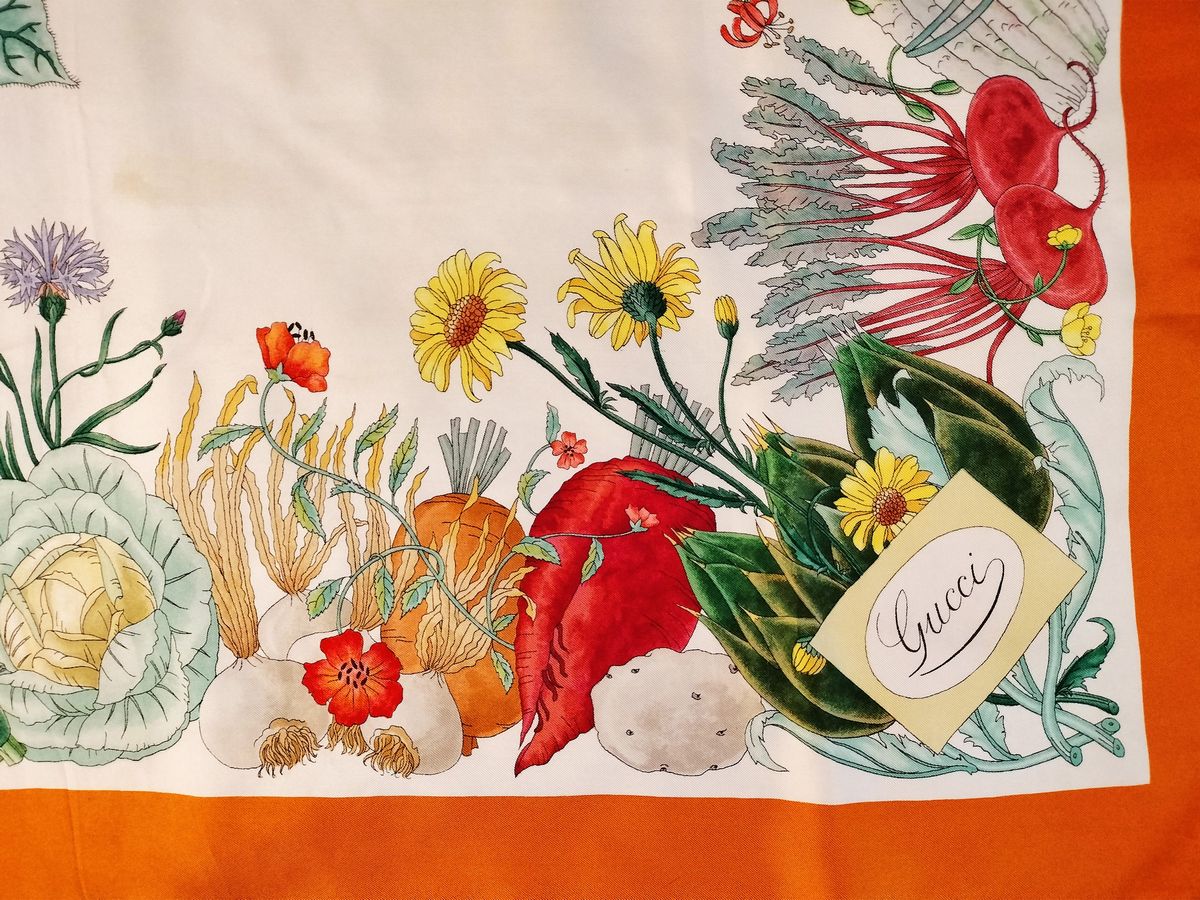 Gucci, Foulard in Seta