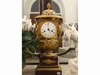 Orologio da Tavolo in Bronzo Dorato, Jacques-auguste Détour À Paris, Inizio del XIX Secolo