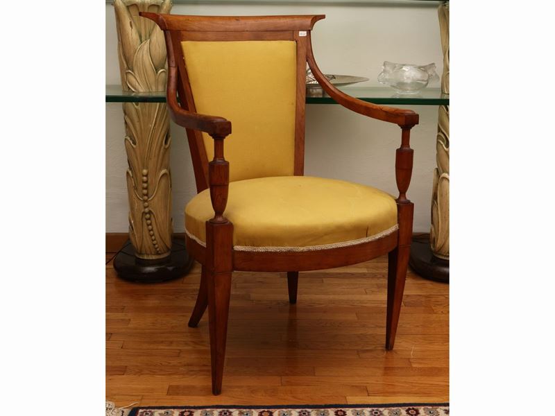 Poltroncina in Ciliegio