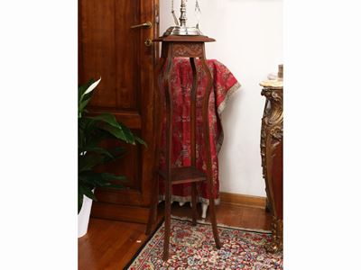Gueridon Porta Piante in Noce, di Gusto Art Nouveau