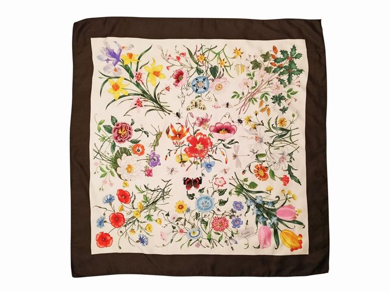 Gucci,"flora", Foulard in Seta