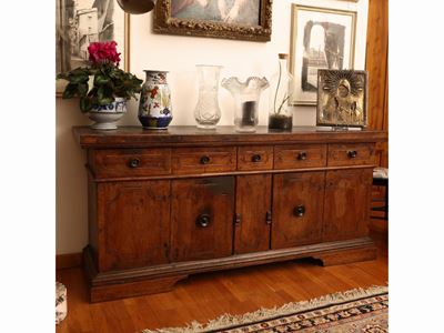 Credenza Rustica in Noce
