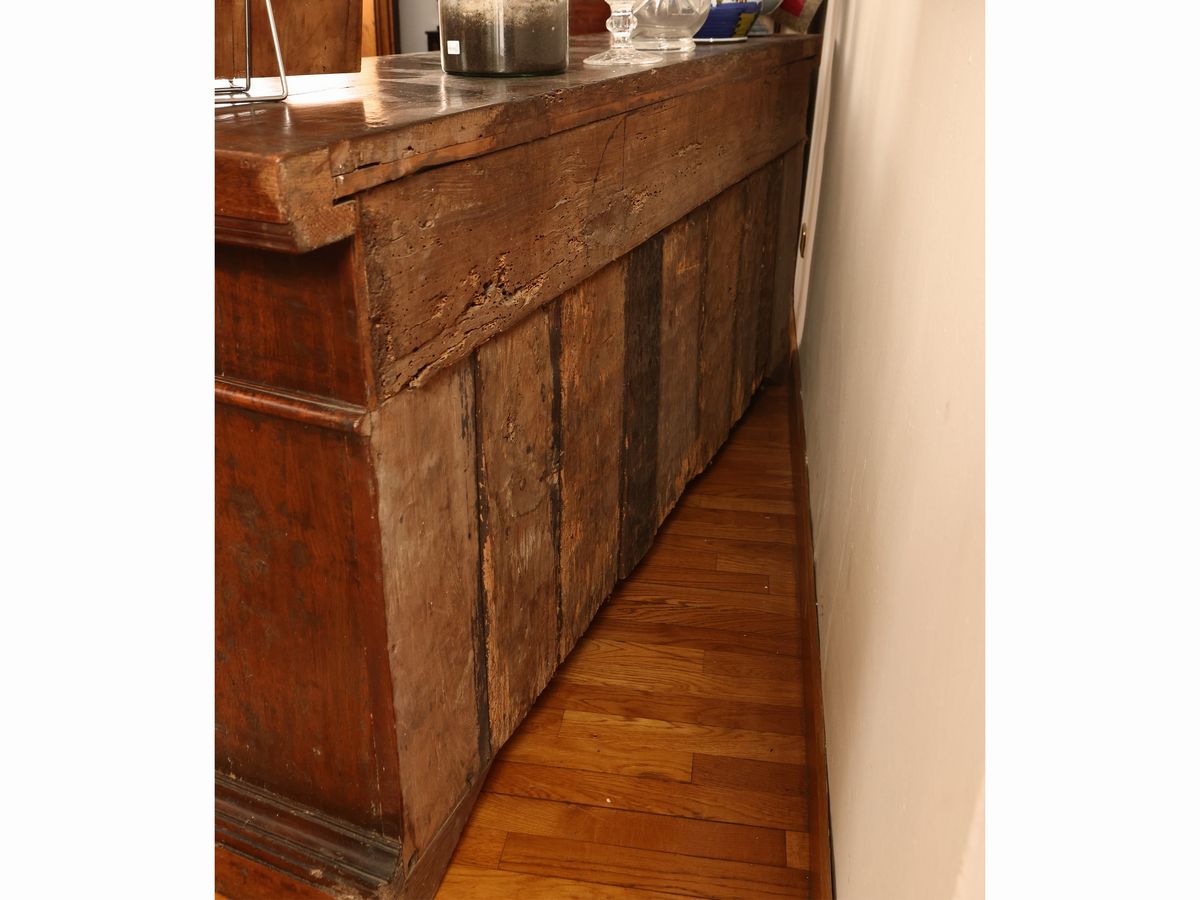 Credenza Rustica in Noce