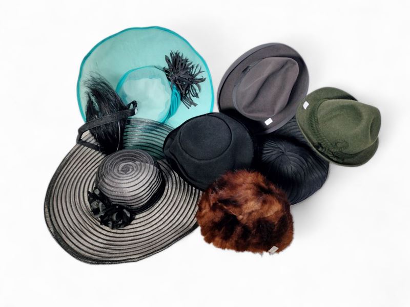 Assortimento di Cappelli D'epoca