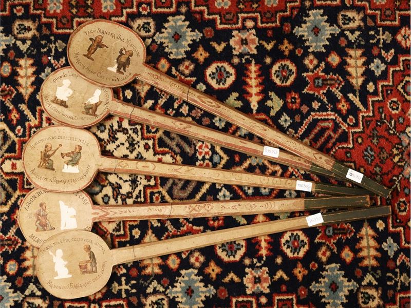 Cinque Mestoli Decorativi in Legno Laccato