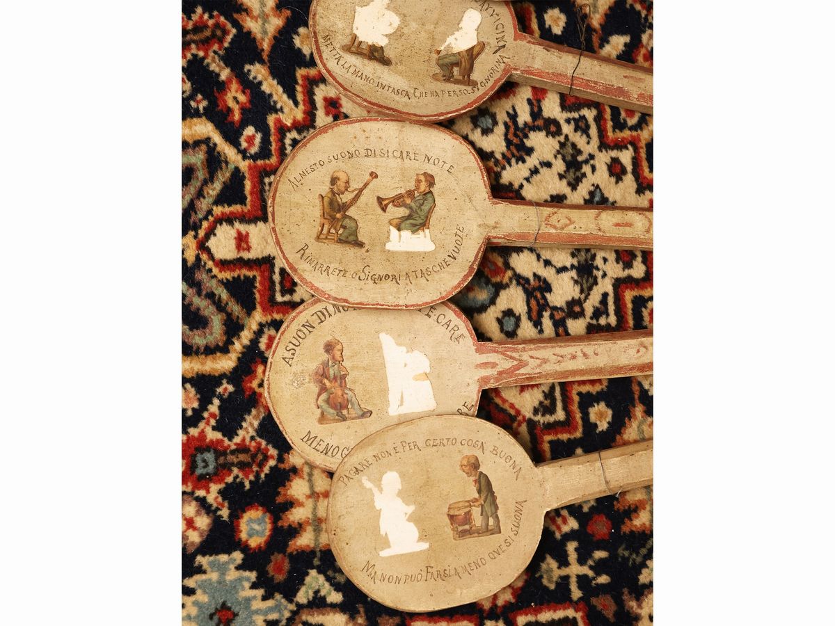 Cinque Mestoli Decorativi in Legno Laccato