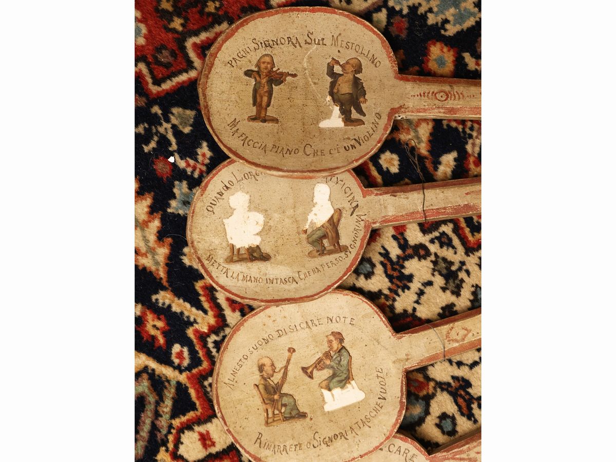 Cinque Mestoli Decorativi in Legno Laccato