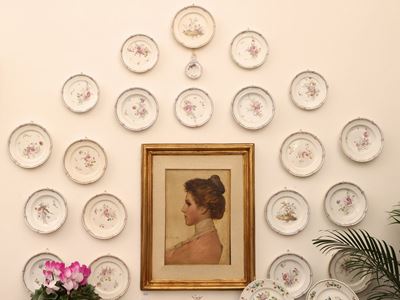 Serie Ventuno Piatti Decorativi in Maiolica, Luneville China