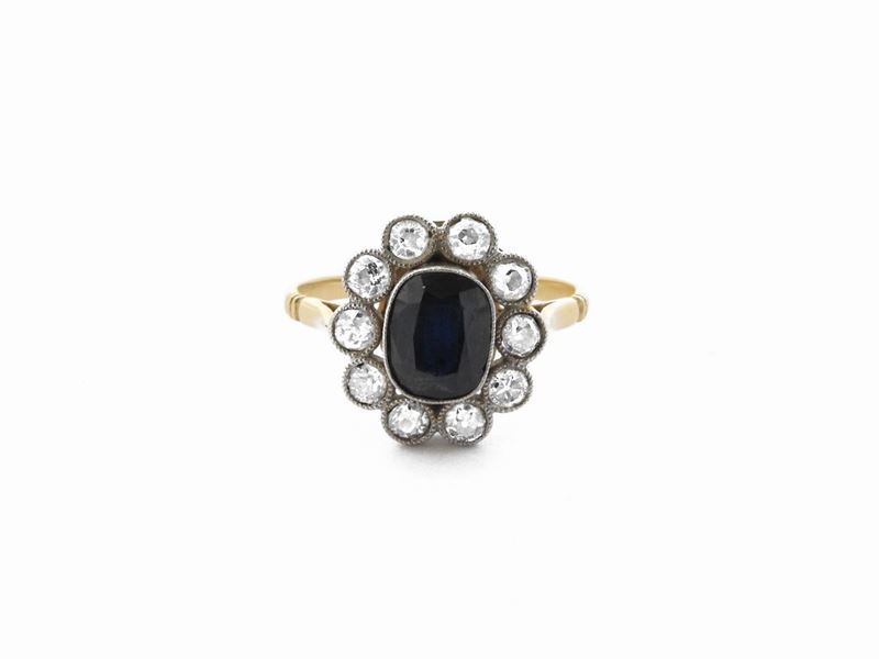 Anello in Oro Giallo e Argento con Diamanti e Zaffiro