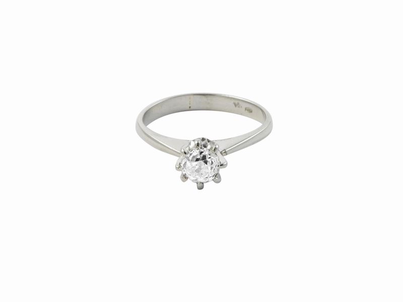 Anello Solitario in Oro Biano con Diamante