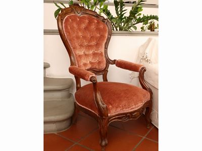 Poltroncina in Noce