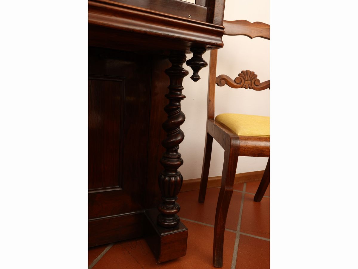 Pianoforte Verticale in Mogano, F. Elché Paris