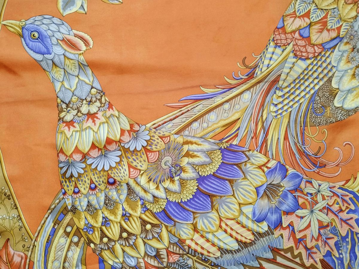 Salvatore Ferragamo, Foulard in Seta