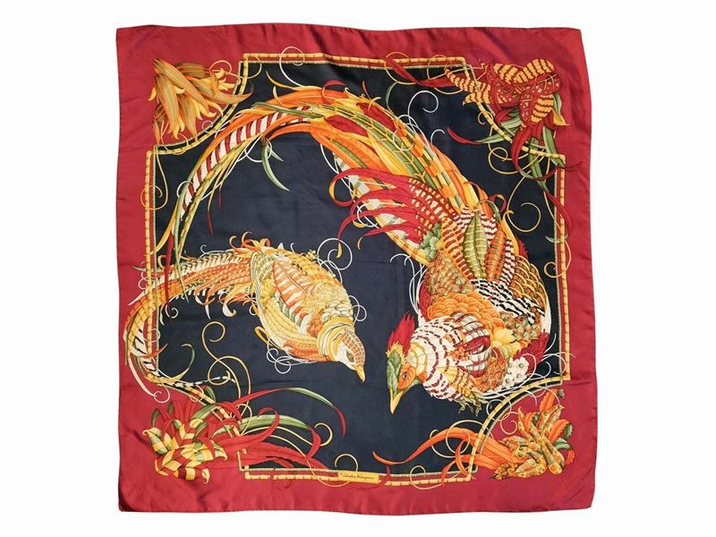 Salvatore Ferragamo, Foulard in Seta