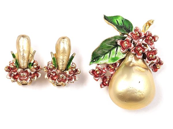 Art, Demi set of brooch and clip earrings