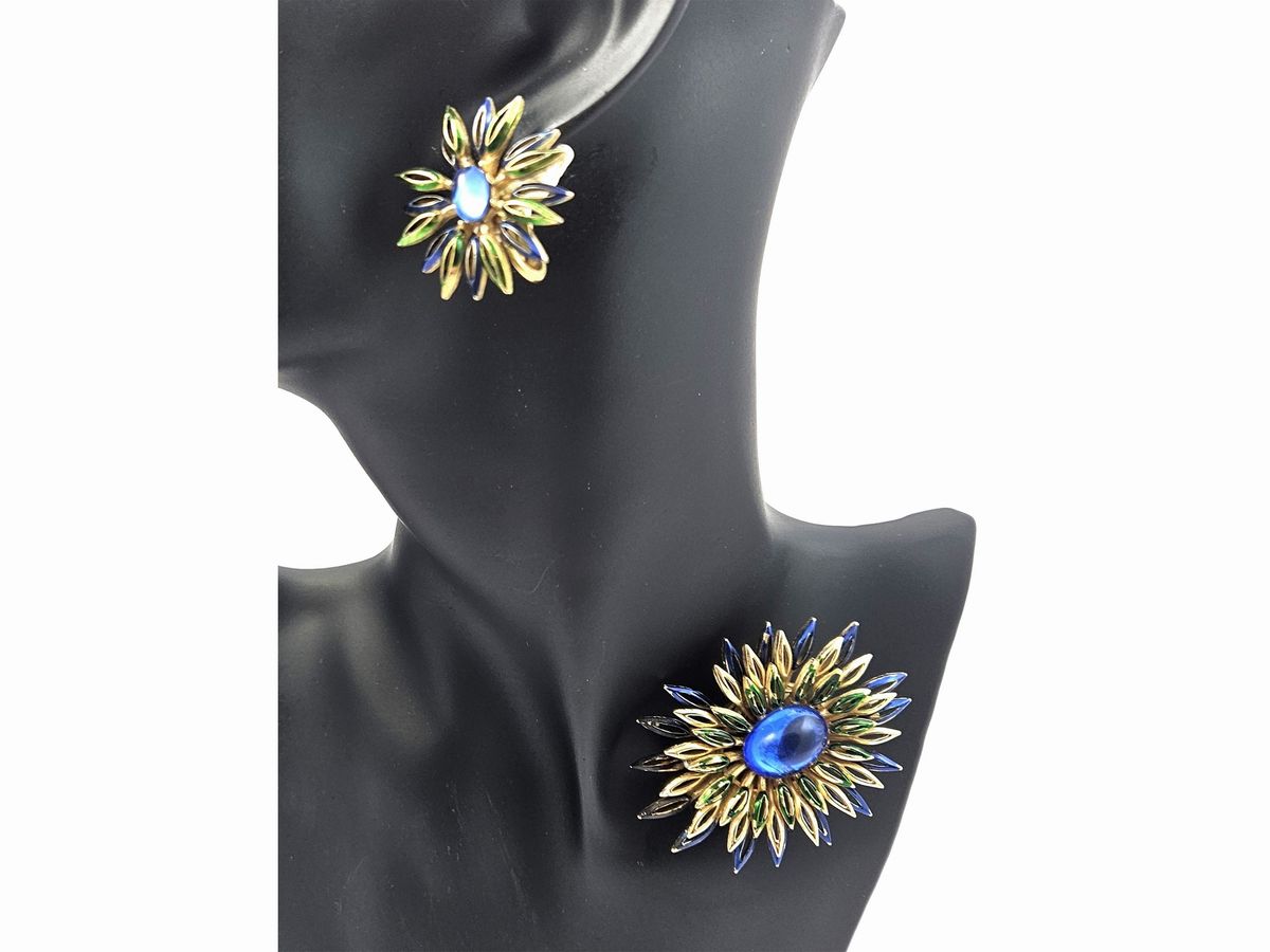 Trifari, Demi Parure "starburst"