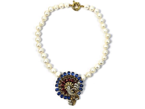 Freshwater cultured pearl necklace with large pendant