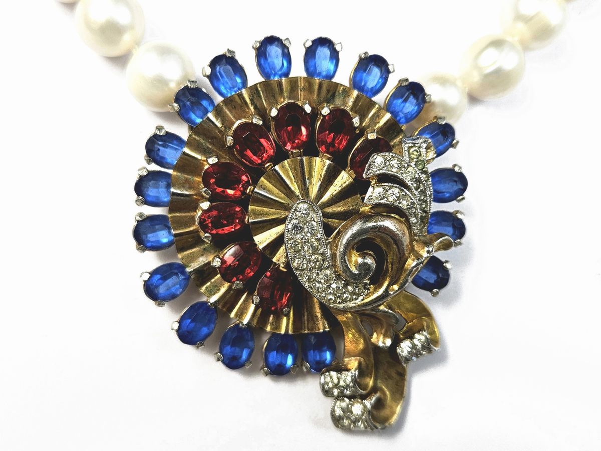 Collana di Perle Coltivate D'acqua Dolce con Grande Pendente