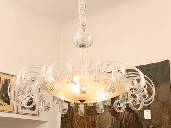Large sandblasted glass chandelier  (Murano, 1940s)  - Auction A florentine house. Between tradition and modernity Modern and contemporary art Collection of modern paintings and Design - II - - Maison Bibelot - Casa d'Aste Firenze - Milano