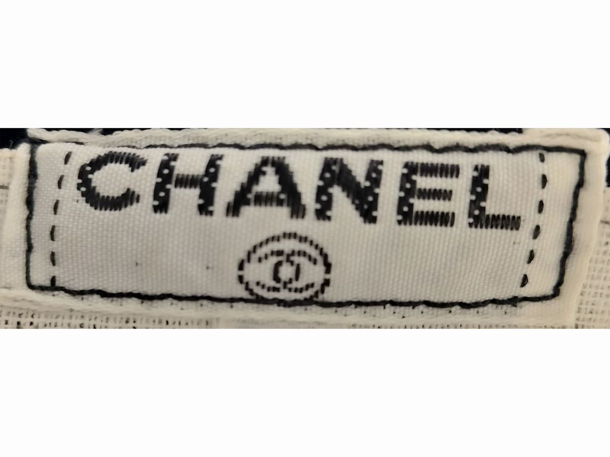 Chanel/byblos, Due Gonne Nere