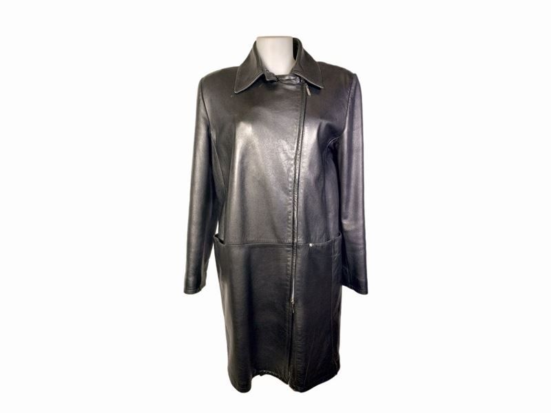 Versace Classic V2, Cappotto in Pelle Nera