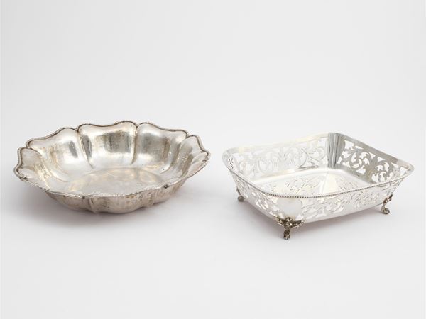 Due cestini porta bonbon in argento  - Auction A florentine house. Between tradition and modernity Silvers - I - - Maison Bibelot - Casa d'Aste Firenze - Milano