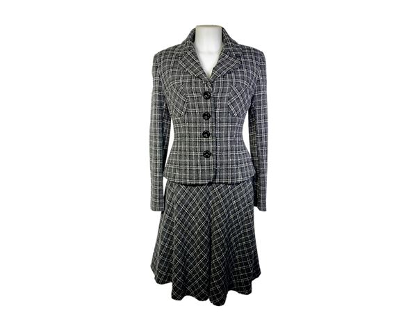 D&G Dolce and Gabbana, Gray skirt suit in bouclè wool with tartan pattern