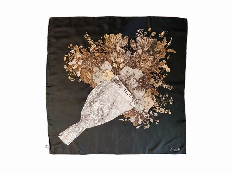 Fornasetti, "fiori nella Notte", Foulard in Seta