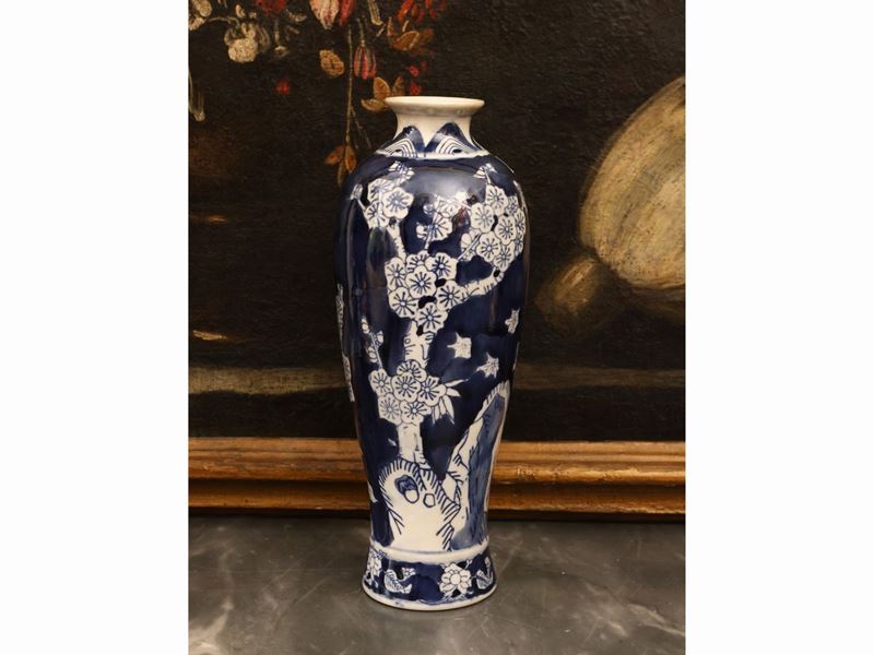 Vaso a Balaustro in Porcellana Cinese