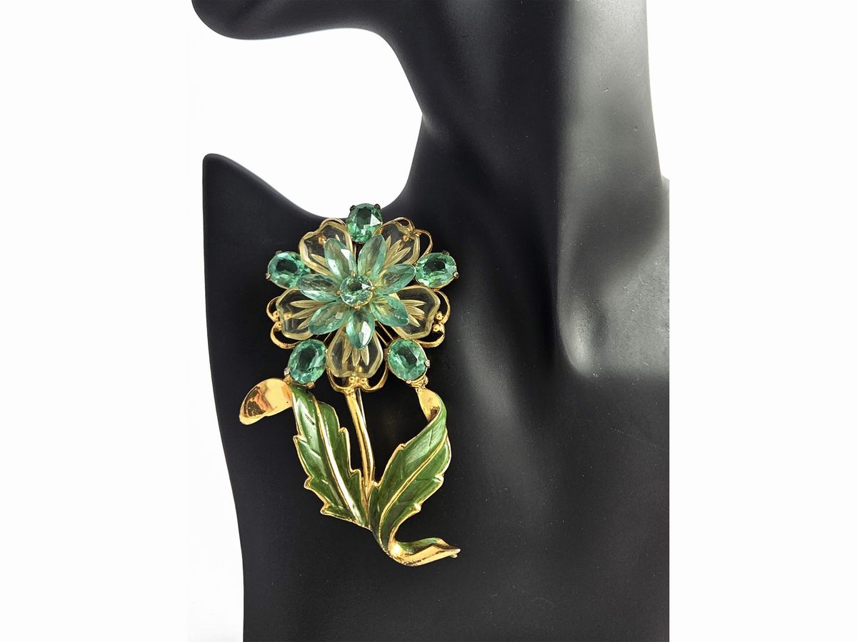 Spilla grande fiore rotonda turchese, corallo e bianco in porcellana e perle di vetro – Gioiello fantasia