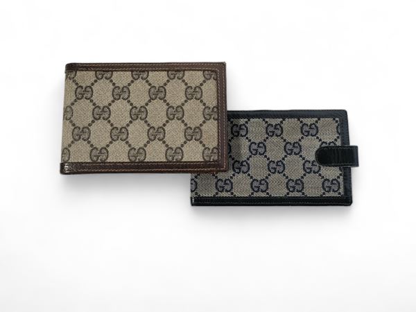 Gucci, Brown leather wallet and blue leather check holder GG