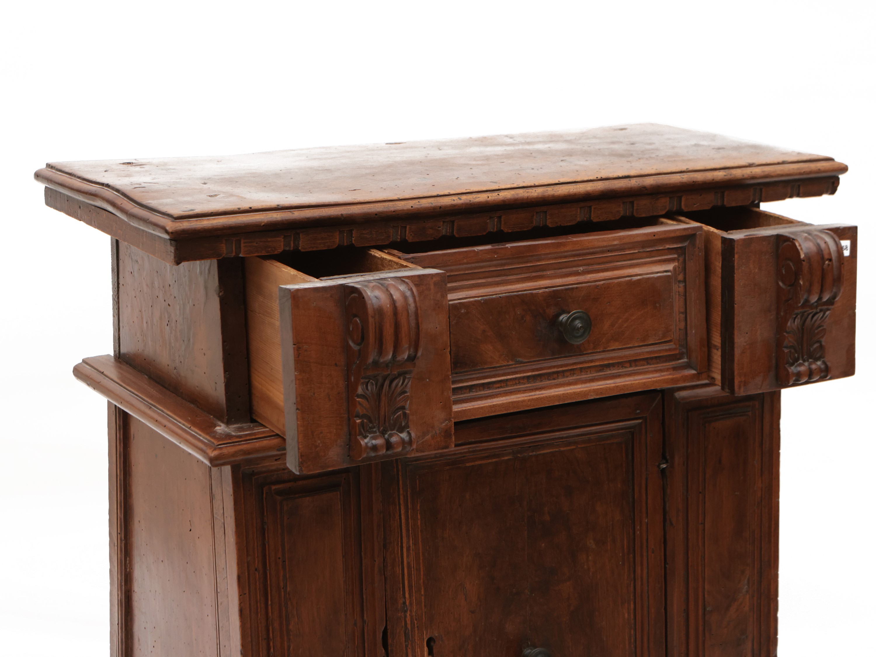 Inginocchiatoio in noce