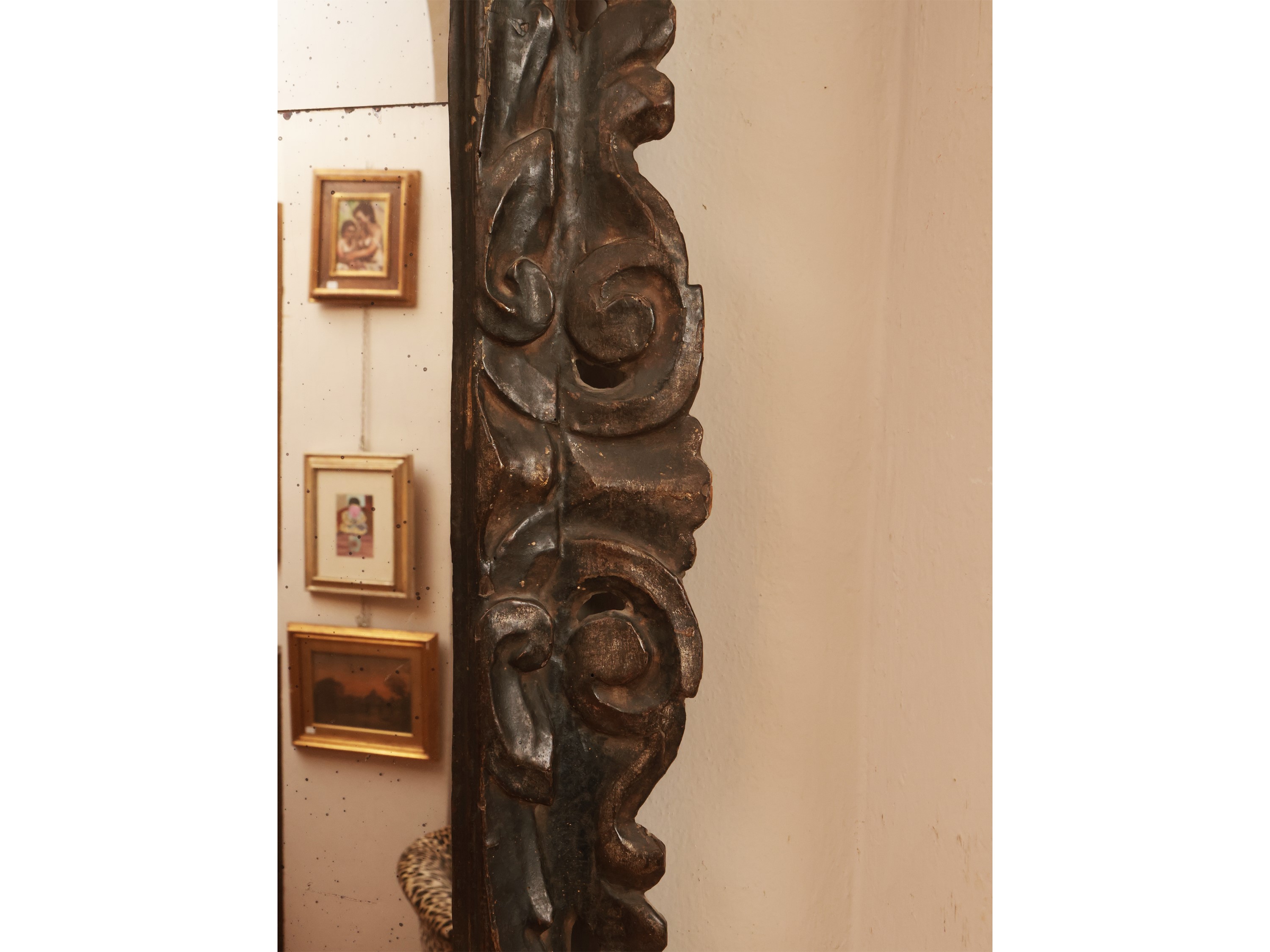 Specchiera con Cornice in Legno Intalgiato e Laccato