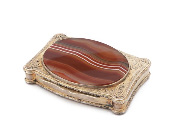 Silver and agate snuffbox