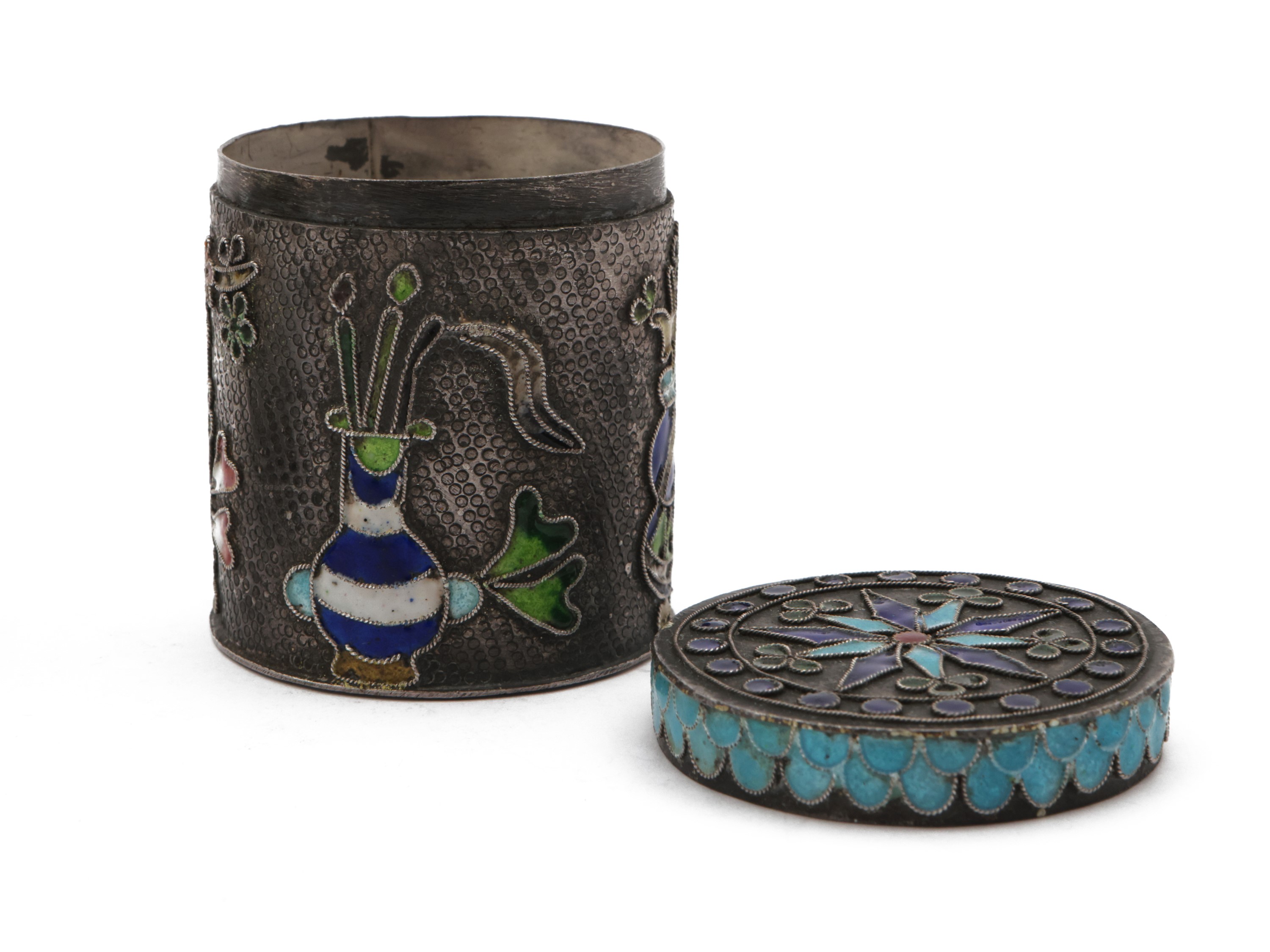 Due Tabacchiere Orientali in Smalti Cloisonné