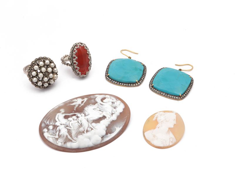 Assortimento di Piccoli Gioielli