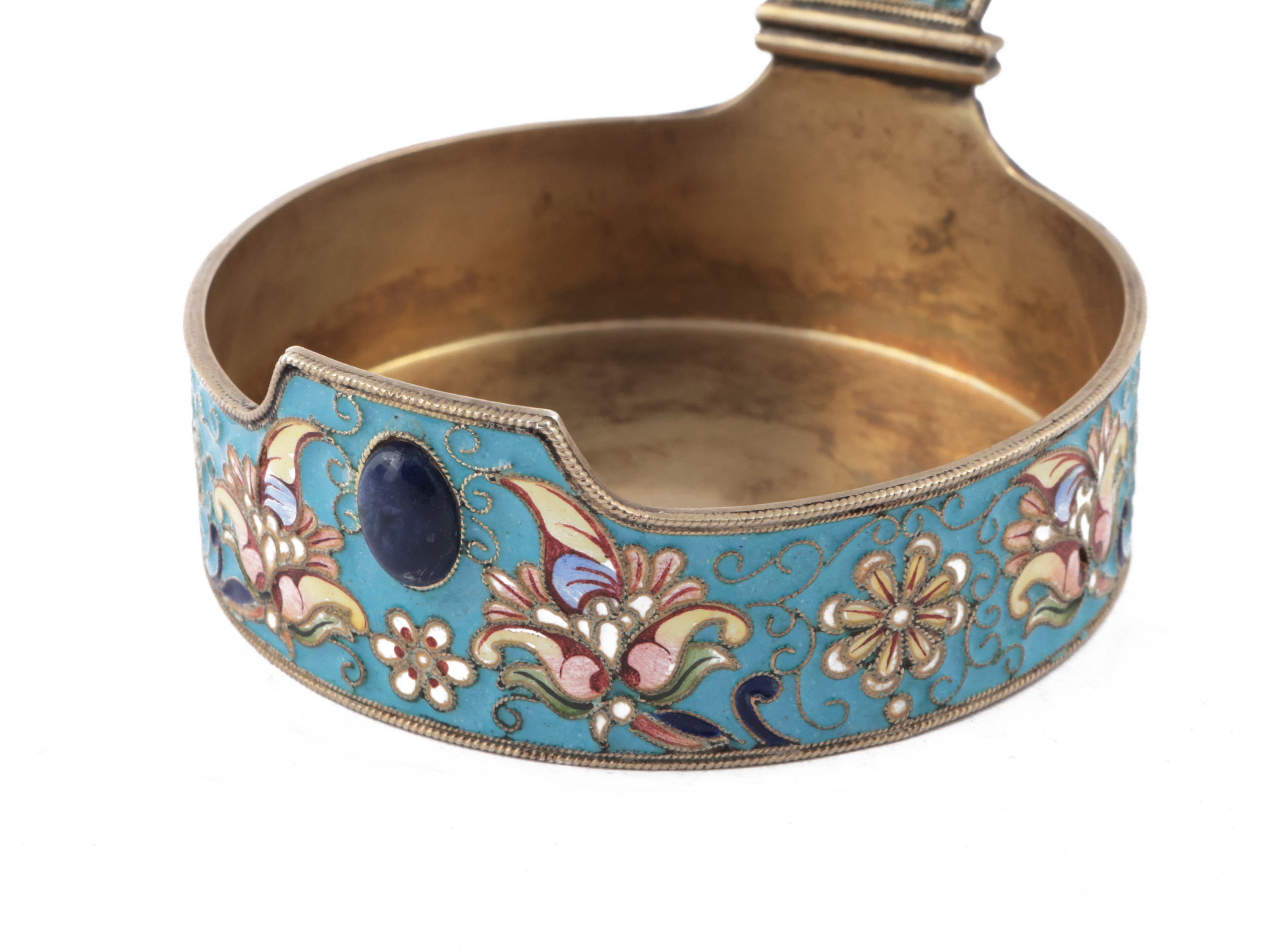 Kovsh in Argento e Smalti Cloisonné, Vasily Andreyev o Akimov, Mosca 1908-1917