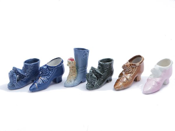 Six ceramic lucky shoes  - Auction Gallantry and curiosity - Maison Bibelot - Casa d'Aste Firenze - Milano