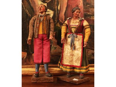 Tre Figure da Presepe in Legno e Tessuto