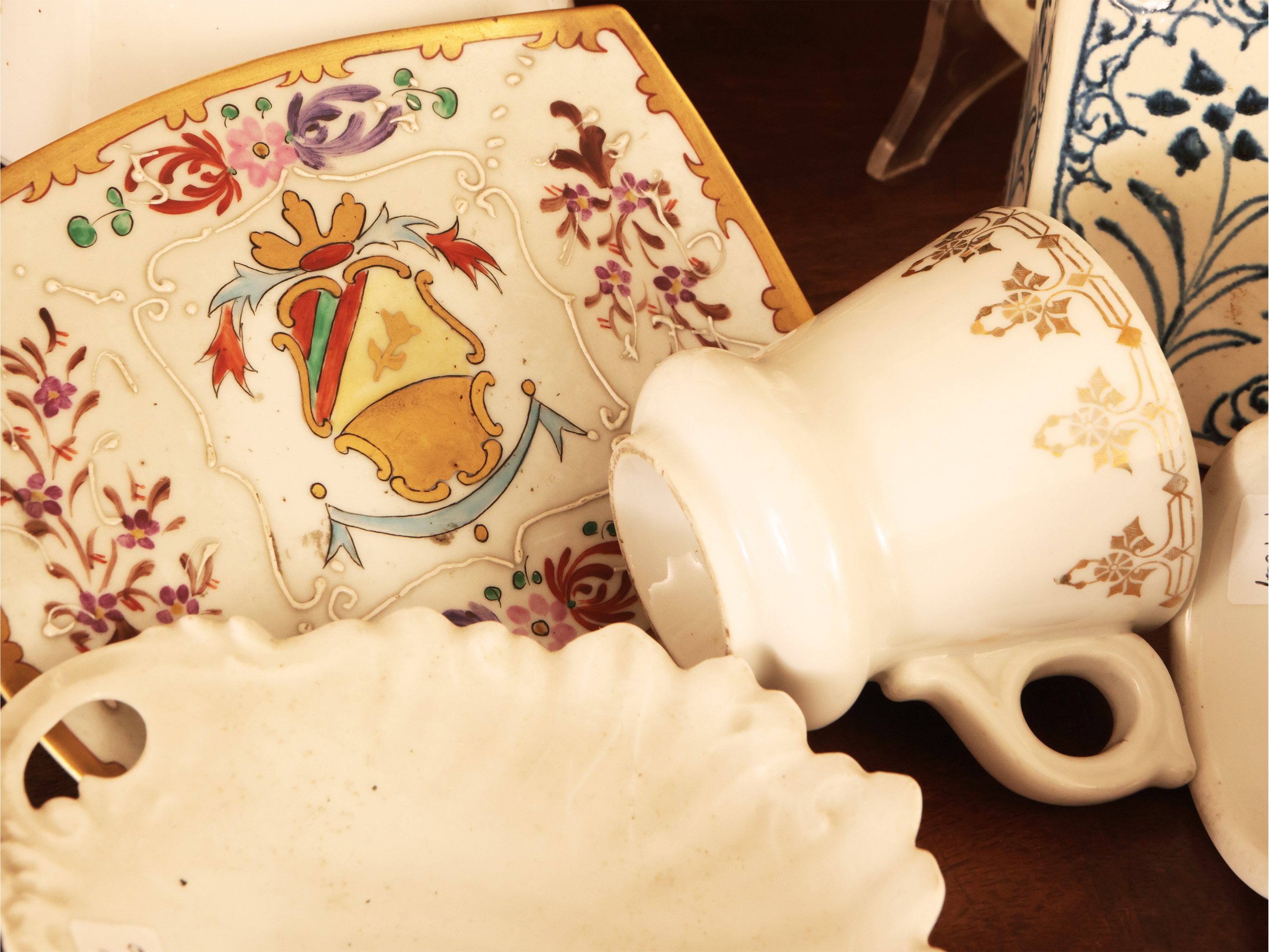 Assortimento di Accessori da Cucina