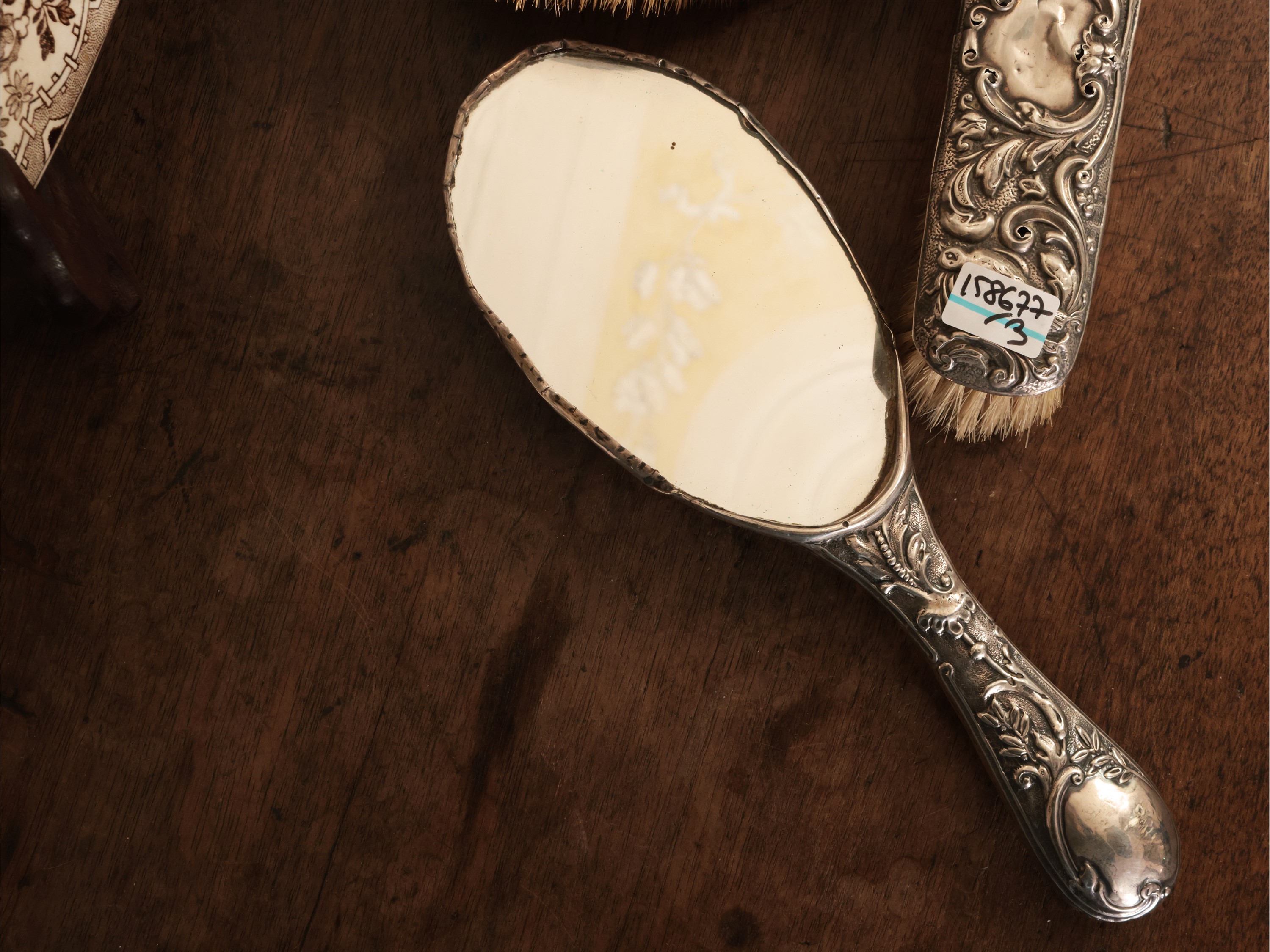 Tre Accessori da Toilette in Argento, XIX Secolo