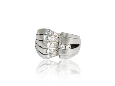 Anello a Fascia in Oro Bianco con Diamanti