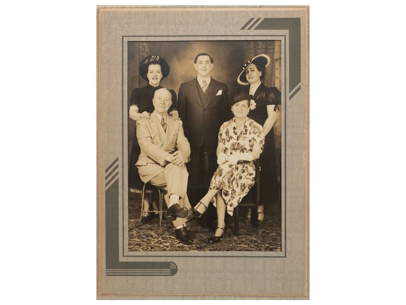 Ritratto di Famiglia
