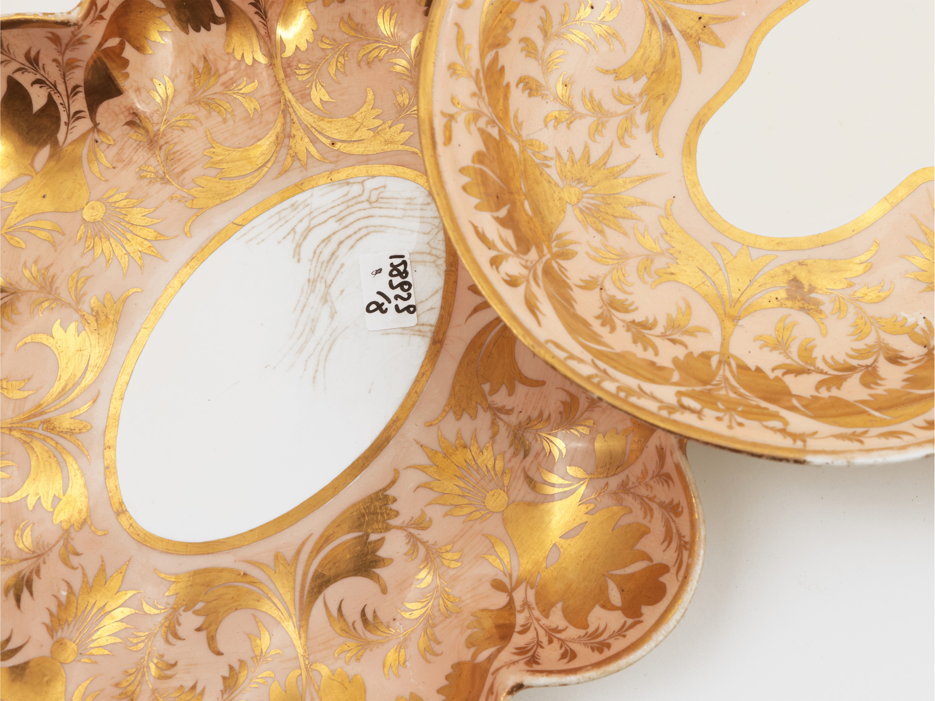 Serie di otto vassoietti in terraglia, metà del XIX secolo