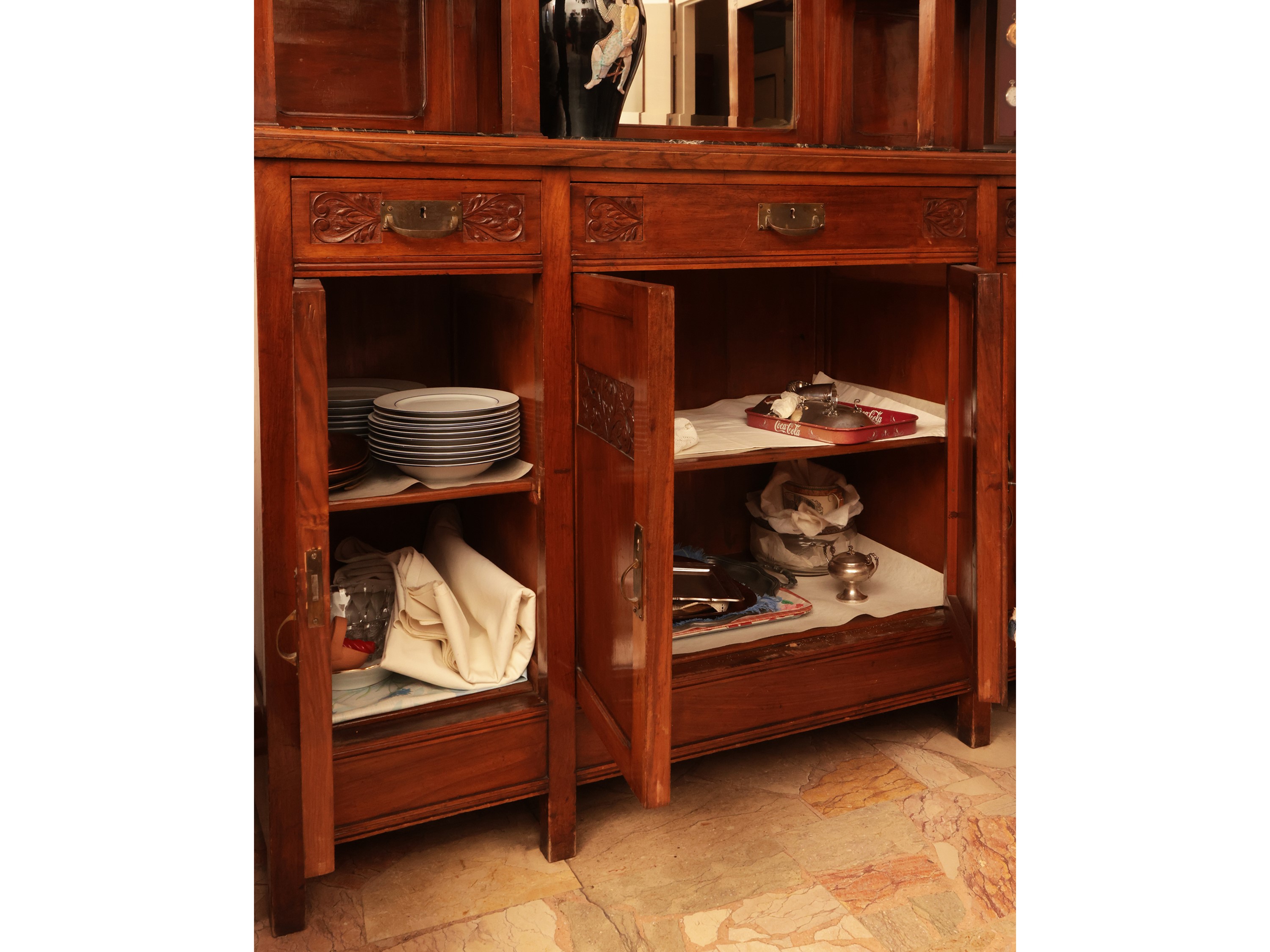 Credenza Art Nouveau a Due Corpi in Ciliegio