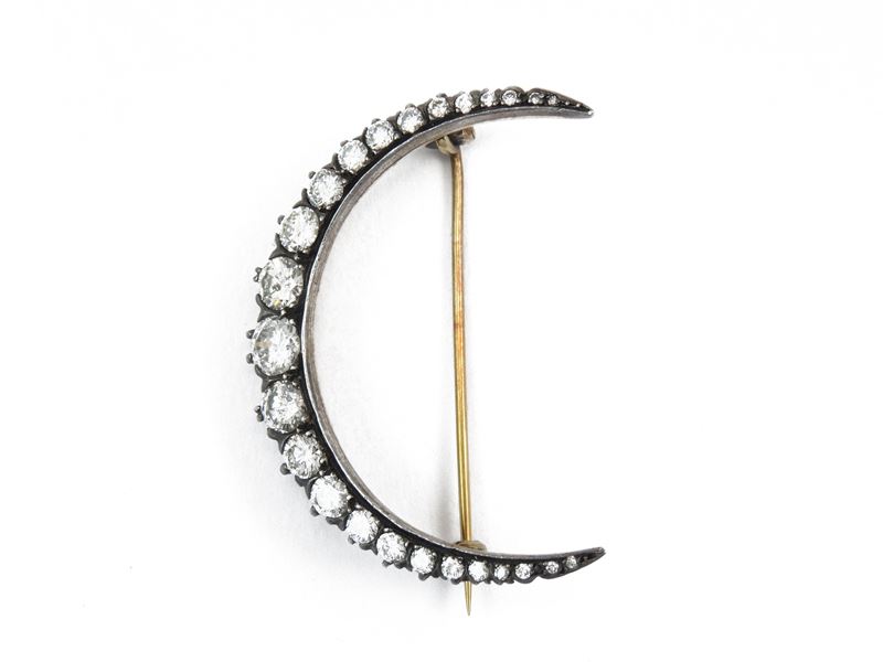 Spilla in Oro Giallo e Argento con Diamanti
