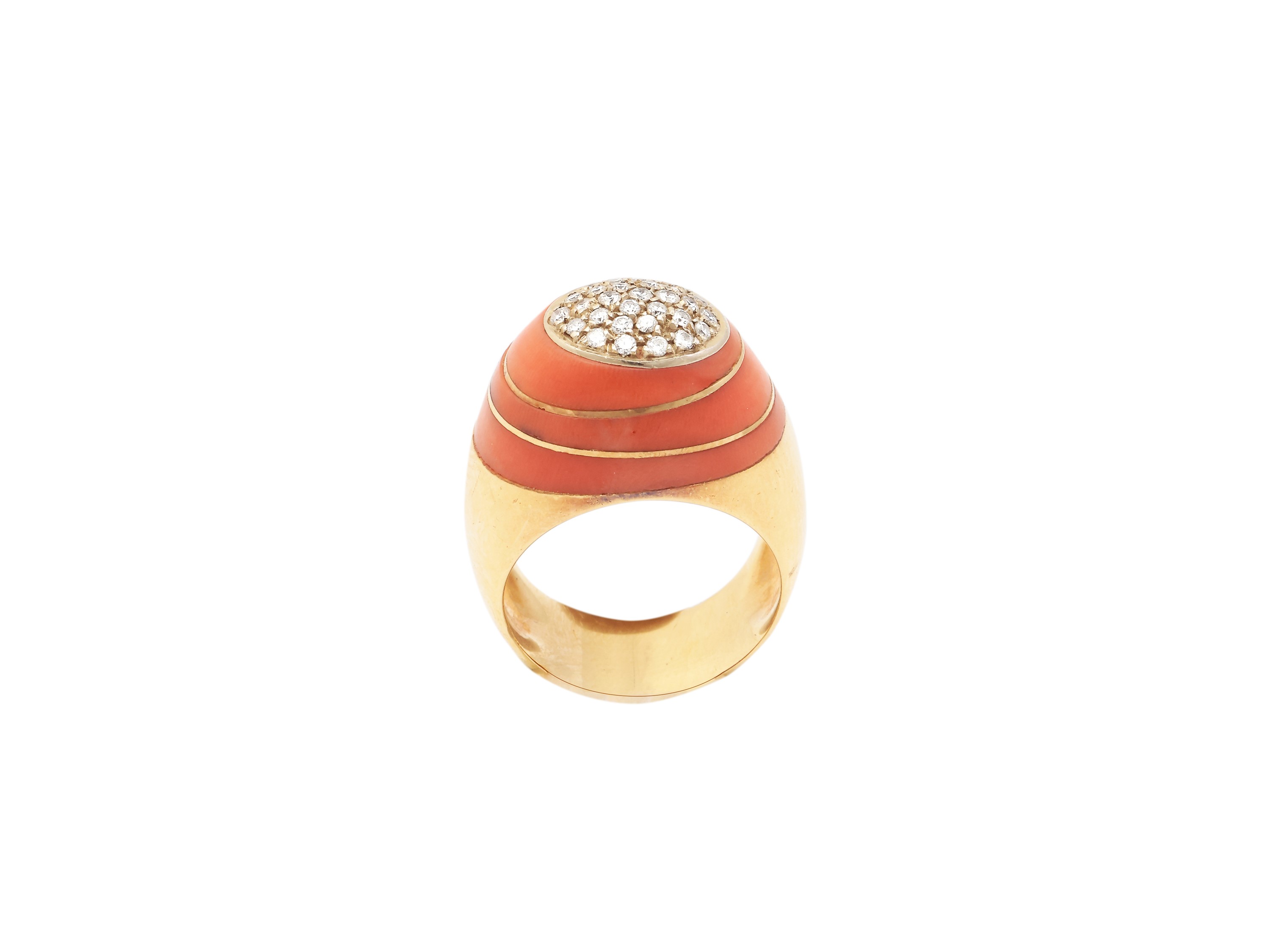 Anello in Oro Giallo con Diamanti e Corallo Rosa Arancio