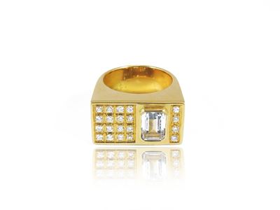 Anello a Fascia in Oro Giallo con Diamanti e Acquamarina